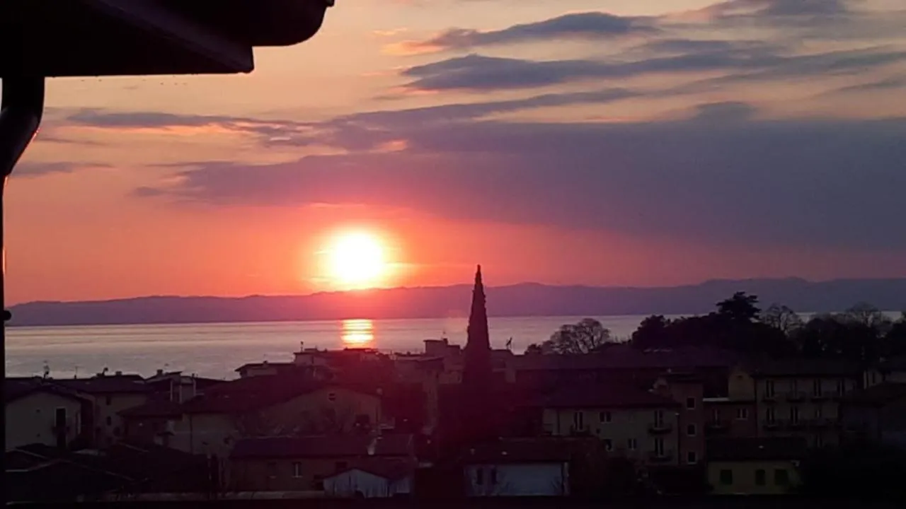 Monsurei-35, Vacanza E Relax Sul Lago Di Garda. Bardolino Italy