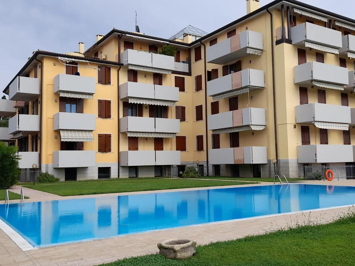 Monsurei-35, Vacanza E Relax Sul Lago Di Garda. Bardolino